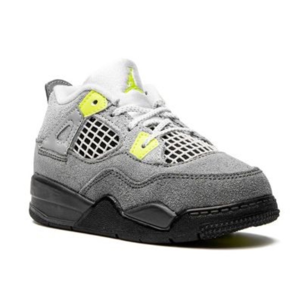 JORDAN 4 RETRO sneakers